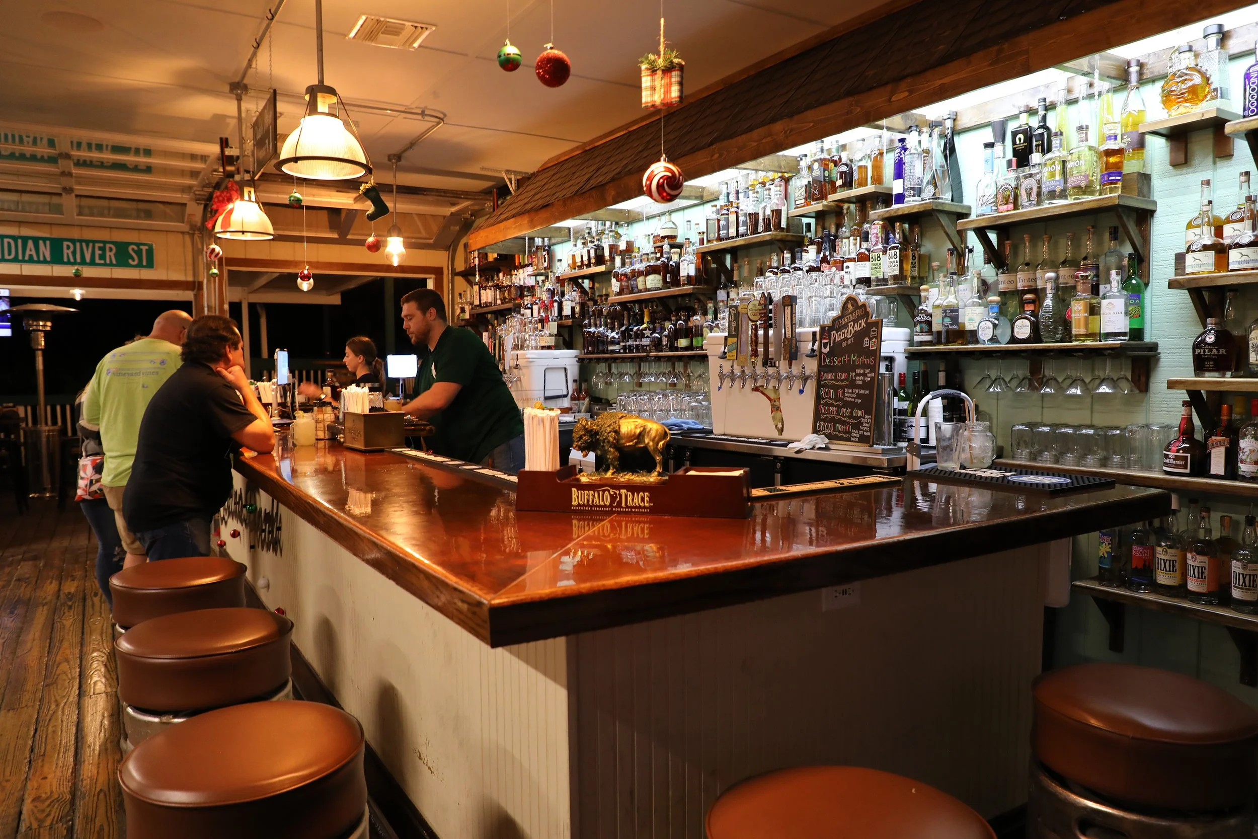 FISH CO TAPROOM & BOURBON BAR